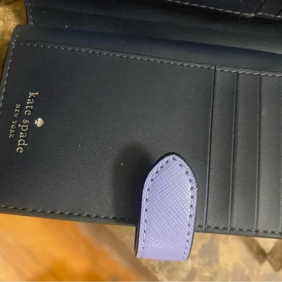 kate spade Two-Tone Lilac and White Madison Saffiano Leather Wallet NWT - Picture 7 of 8